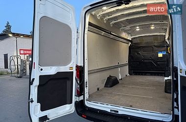 Вантажний фургон Ford Transit 2021 в Бучі