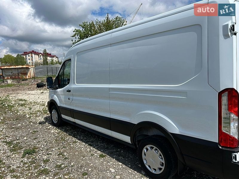 Грузовой фургон Ford Transit 2022 в Тернополе