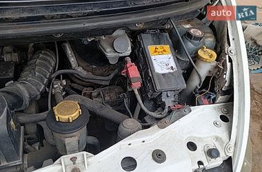 Грузовой фургон Ford Transit 2000 в Львове
