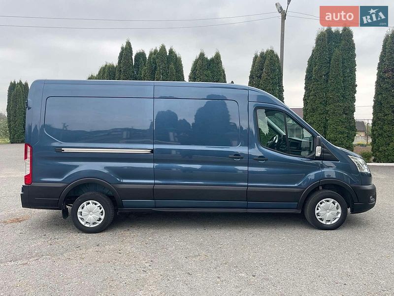 Вантажний фургон Ford Transit 2021 в Дубні