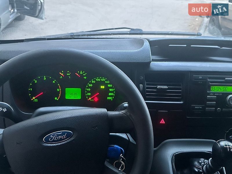 Вантажний фургон Ford Transit 2008 в Миколаєві