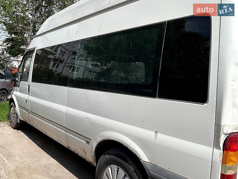Ford Transit 2000