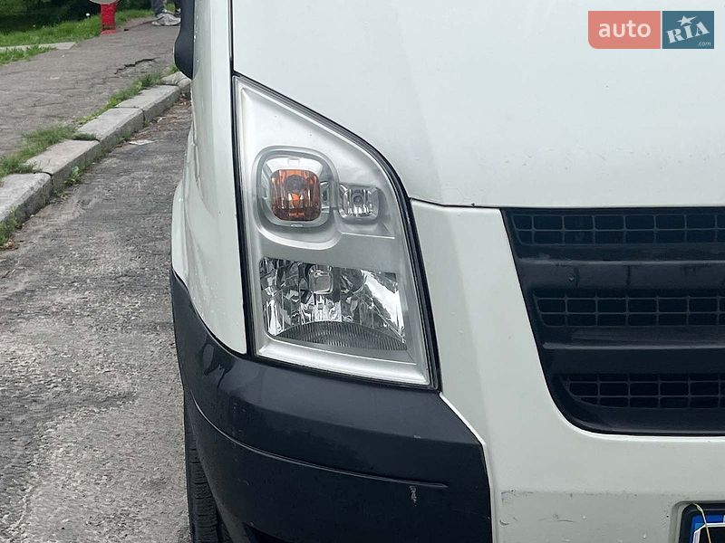 Грузопассажирский фургон Ford Transit 2007 в Киеве
