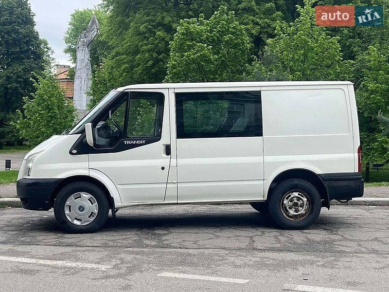 Грузопассажирский фургон Ford Transit 2007 в Киеве