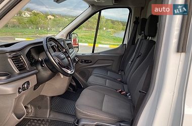 Грузовой фургон Ford Transit 2021 в Ирпене