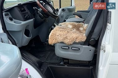 Грузовой фургон Ford Transit 2008 в Ильинцах