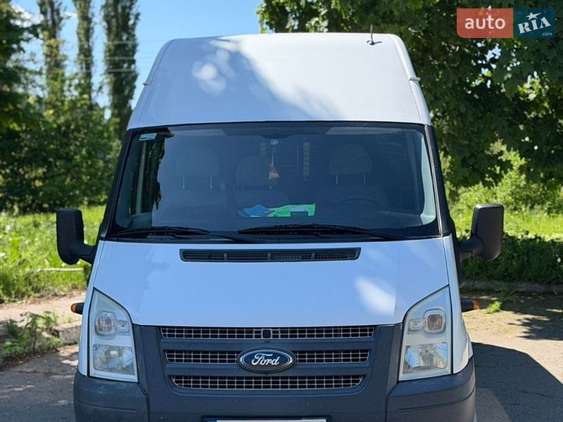 Вантажний фургон Ford Transit 2011 в Тальному