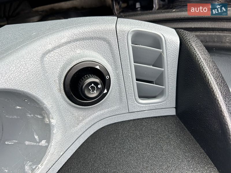 Грузовой фургон Ford Transit 2011 в Сумах