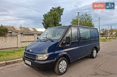 Грузопассажирский фургон Ford Transit 2004 в Николаеве