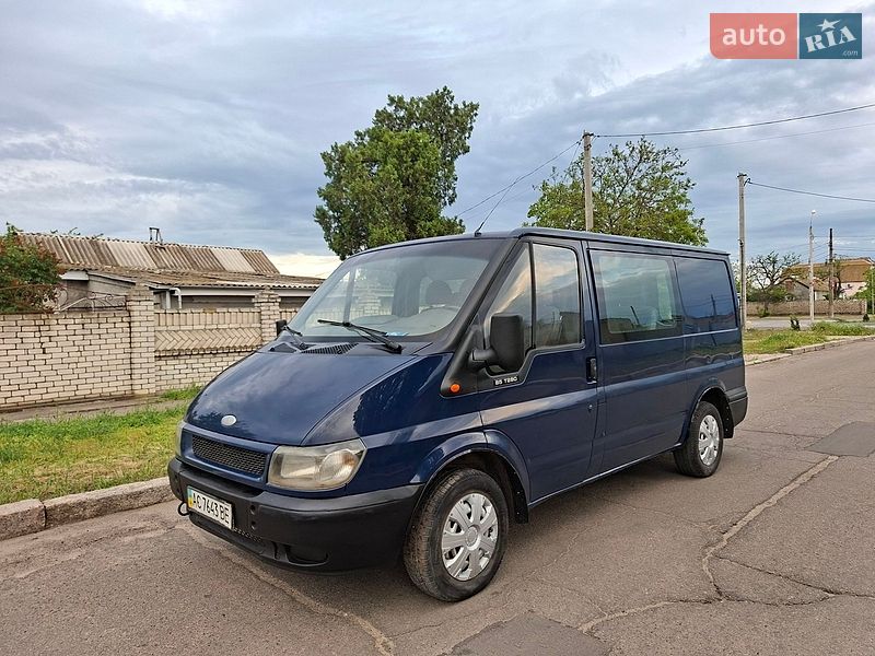 Грузопассажирский фургон Ford Transit 2004 в Николаеве