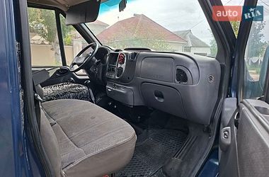 Грузопассажирский фургон Ford Transit 2004 в Николаеве