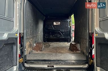 Мікроавтобус вантажний (до 3,5т) Ford Transit 2015 в Харкові