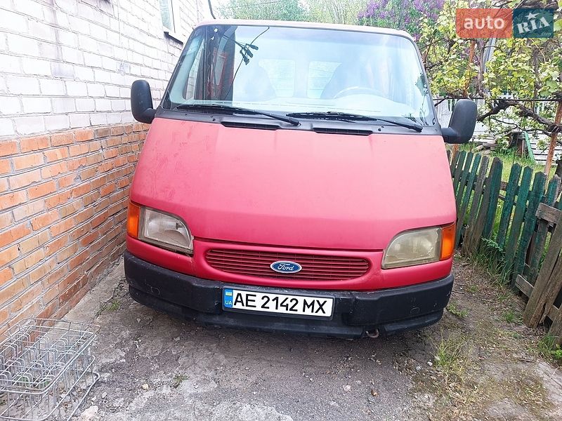 Мінівен Ford Transit 1997 в Дніпрі