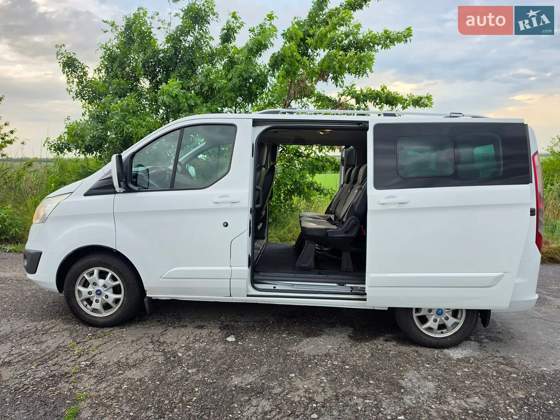2013 Ford Transit Connect - мініатюра 10