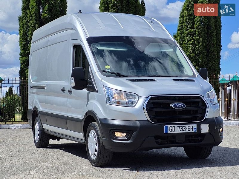 Вантажний фургон Ford Transit 2021 в Дубні