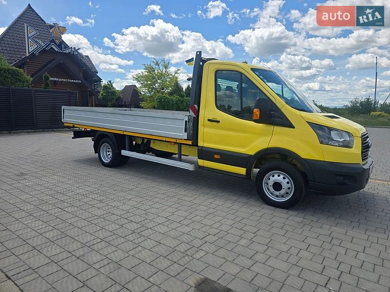 Борт Ford Transit 2017 в Стрию