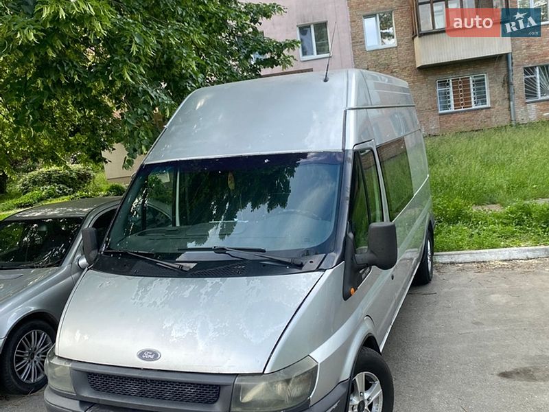 Ford Transit 2004