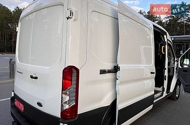 Вантажний фургон Ford Transit 2019 в Маневичах