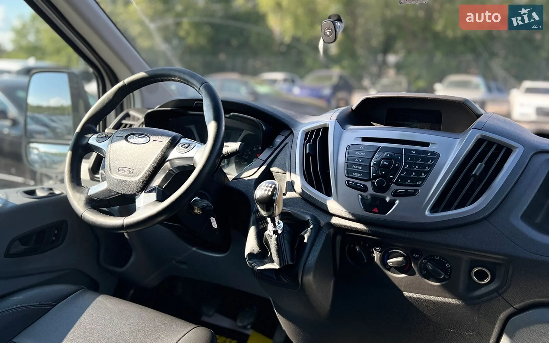 2015 Ford Transit Connect - мініатюра 18