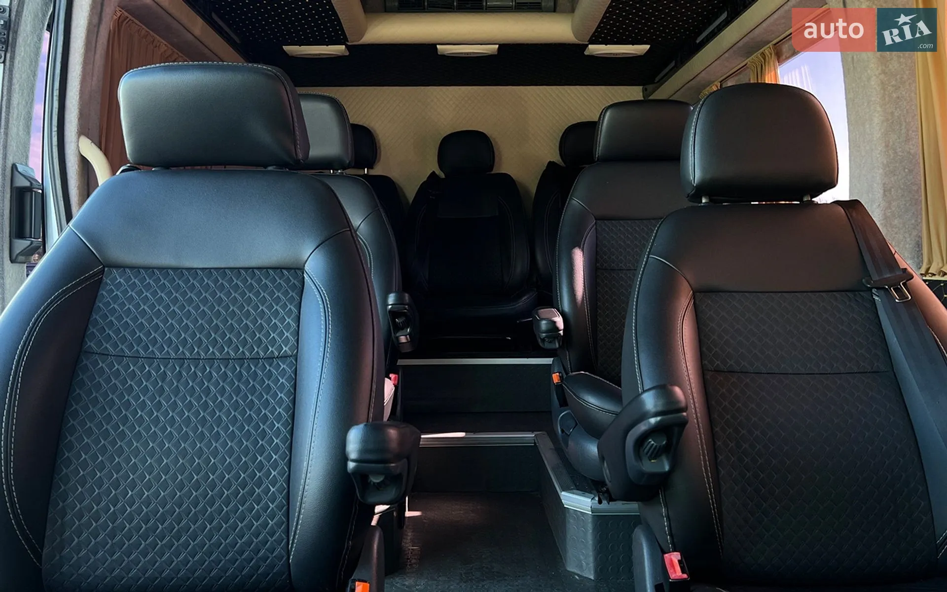 2015 Ford Transit Connect - мініатюра 21