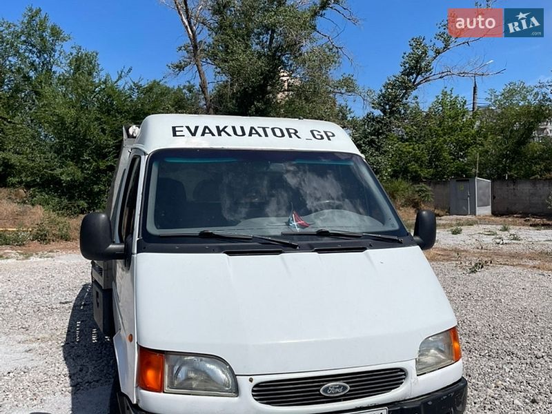Эвакуатор Ford Transit 1997 в Лозовой