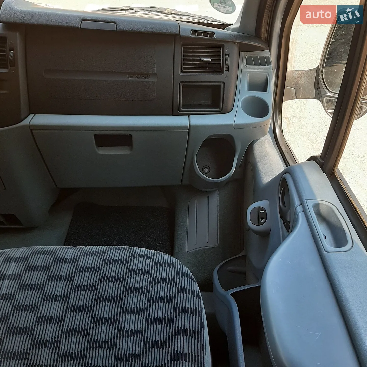 2012 Ford Transit Connect - мініатюра 63
