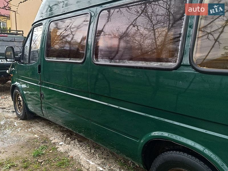 Мінівен Ford Transit 1996 в Ільниці