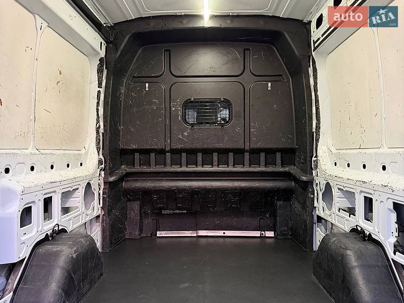 Вантажопасажирський фургон Ford Transit 2018 в Черкасах