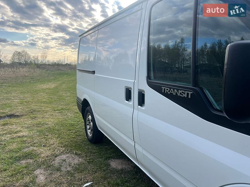 Грузовой фургон Ford Transit 2012 в Ровно фото 12 Грузовой фургон Ford Transit 2012 в Ровно