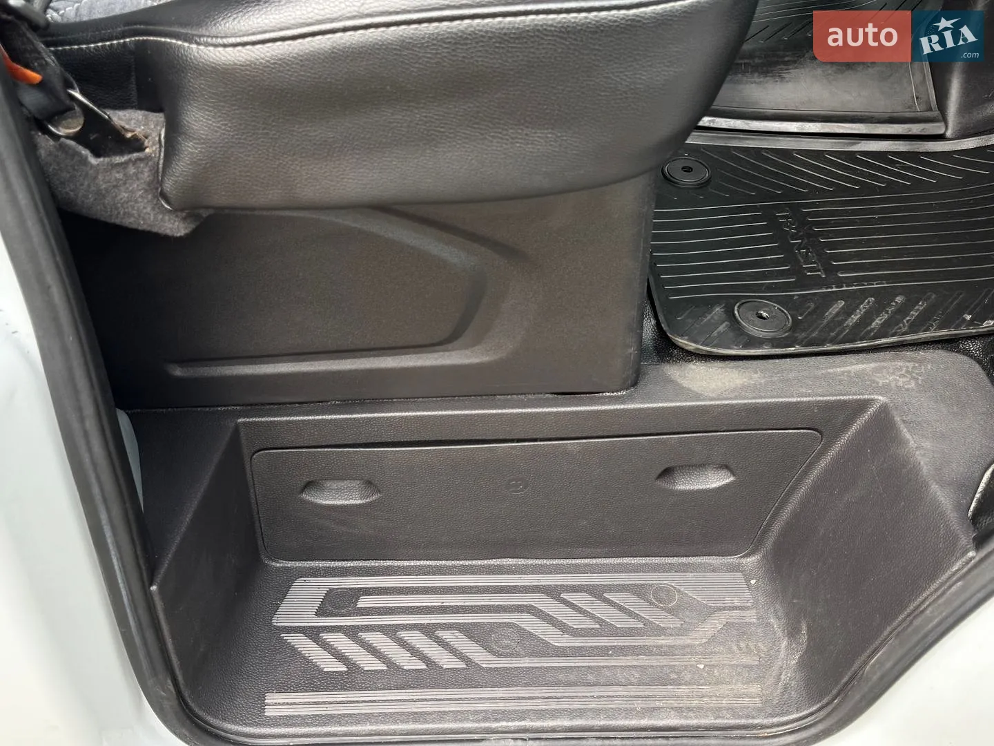 2014 Ford Transit Connect - мініатюра 20