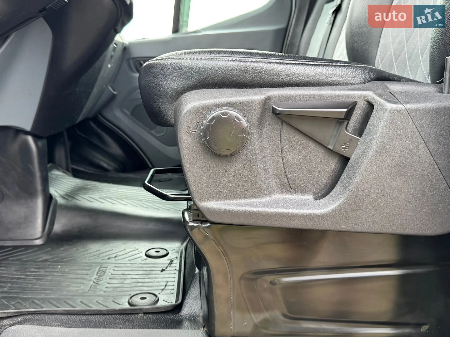 2014 Ford Transit Connect - мініатюра 58