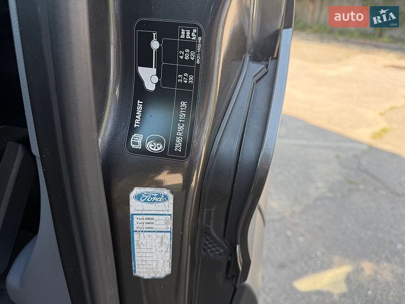 Мінівен Ford Transit 2016 в Києві