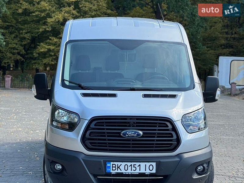 Ford Transit 2019