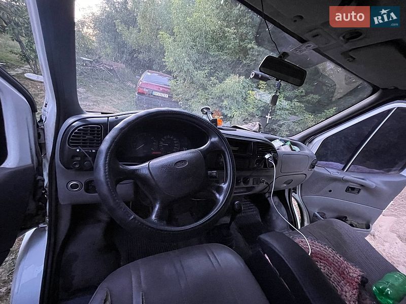 Минивэн Ford Transit 1996 в Славгороде