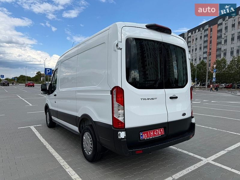 Грузовой фургон Ford Transit 2019 в Ирпене