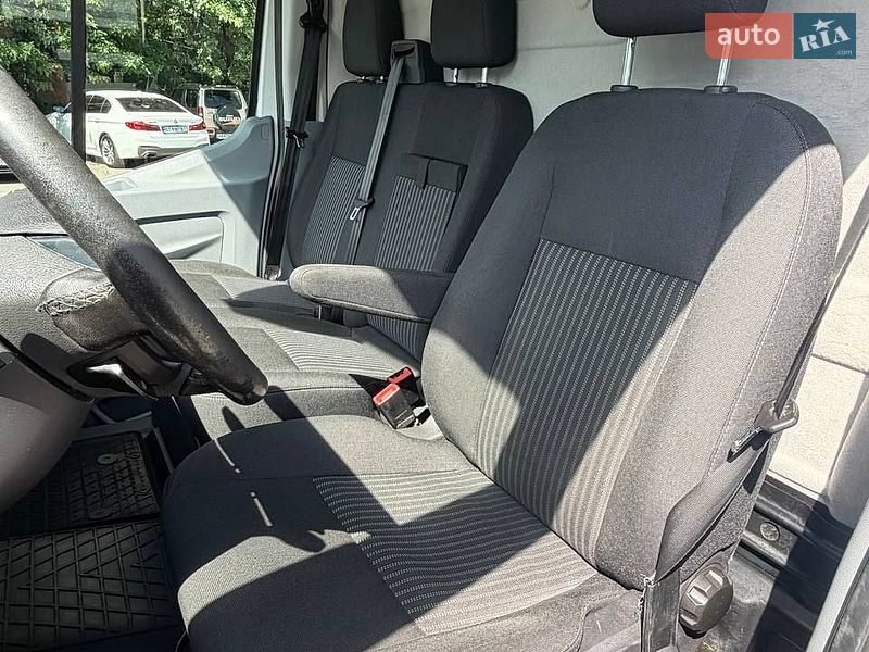 Мінівен Ford Transit 2017 в Києві фото 23 Мінівен Ford Transit 2017 в Києві