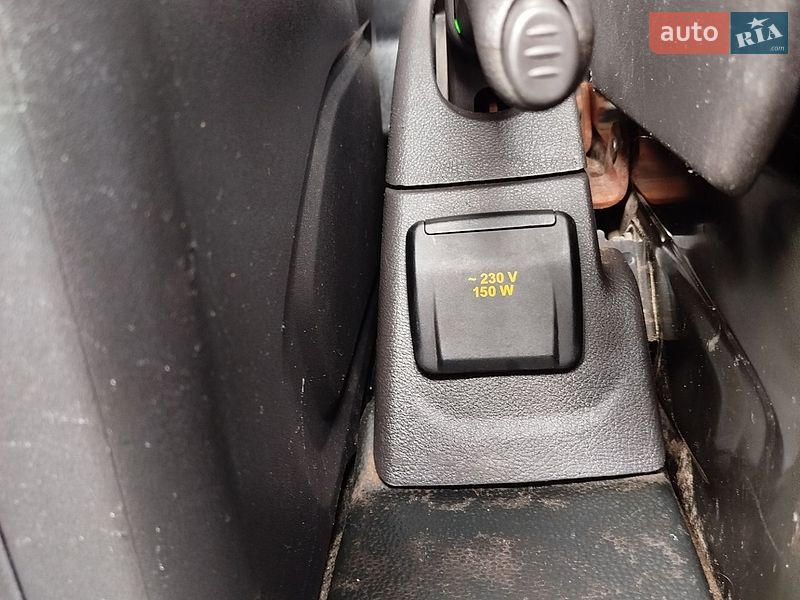 Вантажний фургон Ford Transit 2015 в Тетієві