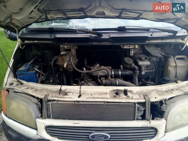 Тентований Ford Transit 1998 в Києві
