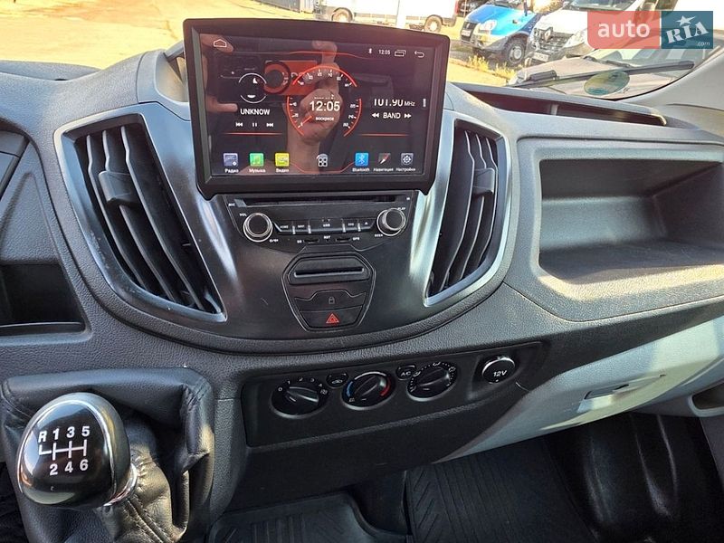 Грузопассажирский фургон Ford Transit 2015 в Киеве