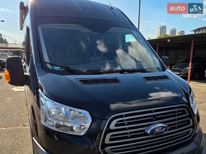 Грузопассажирский фургон Ford Transit 2015 в Киеве