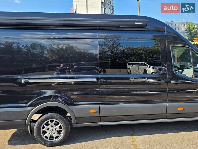 Грузопассажирский фургон Ford Transit 2015 в Киеве