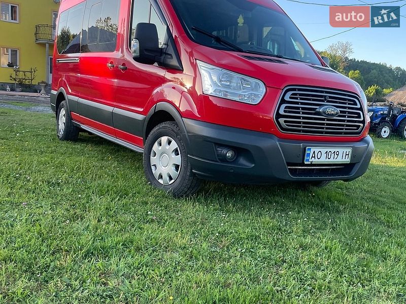 Минивэн Ford Transit 2016 в Ужгороде