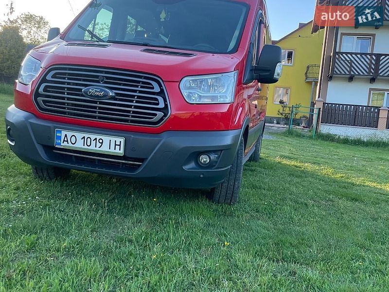 Минивэн Ford Transit 2016 в Ужгороде
