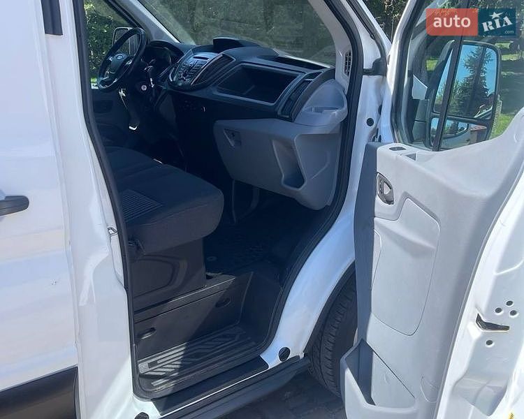 Минивэн Ford Transit 2017 в Обухове