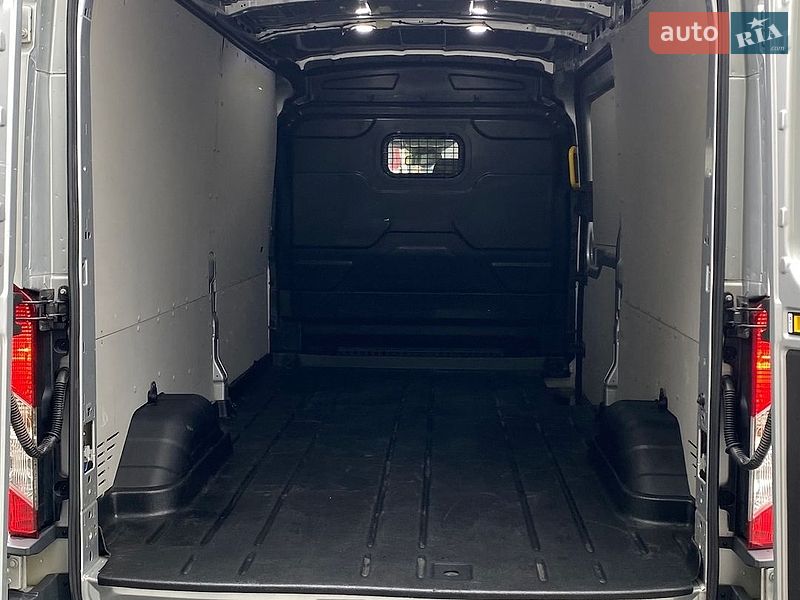 Грузовой фургон Ford Transit 2018 в Виннице