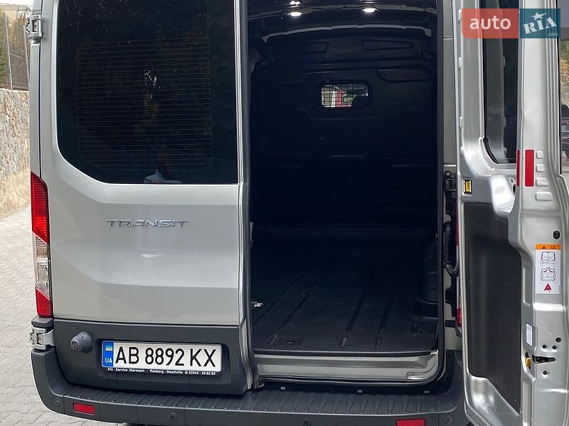 Грузовой фургон Ford Transit 2018 в Виннице