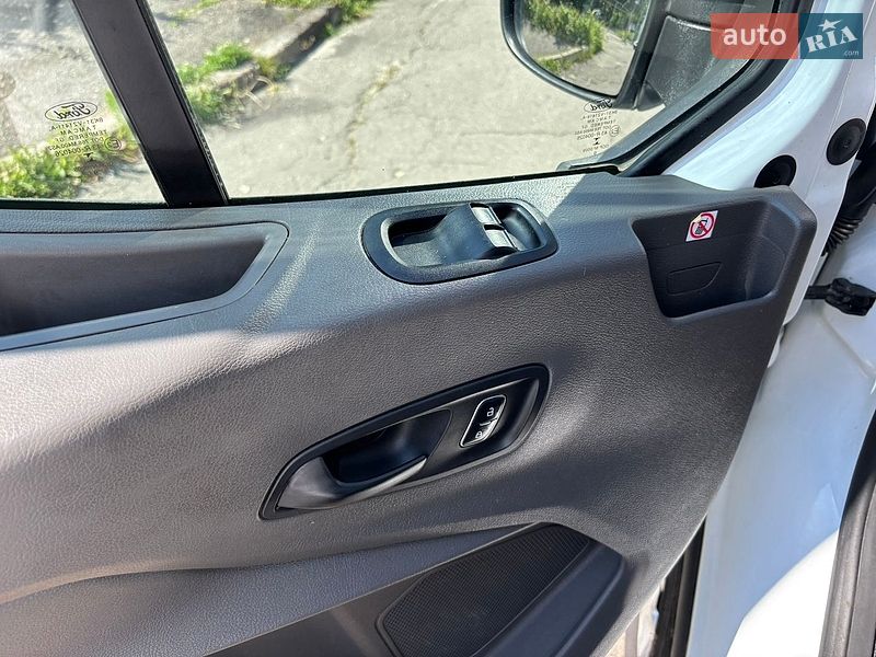 Грузовой фургон Ford Transit 2019 в Киеве