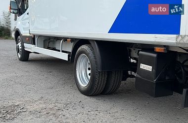 Вантажний фургон Ford Transit 2016 в Дубні