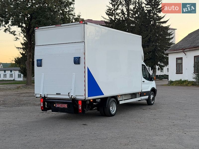 Вантажний фургон Ford Transit 2016 в Дубні