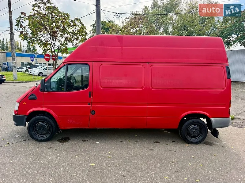 Ford Transit 2000